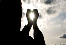 人人体育:皇马今日训练情况:姆巴佩、贝林厄姆、楚阿梅尼等人归队.